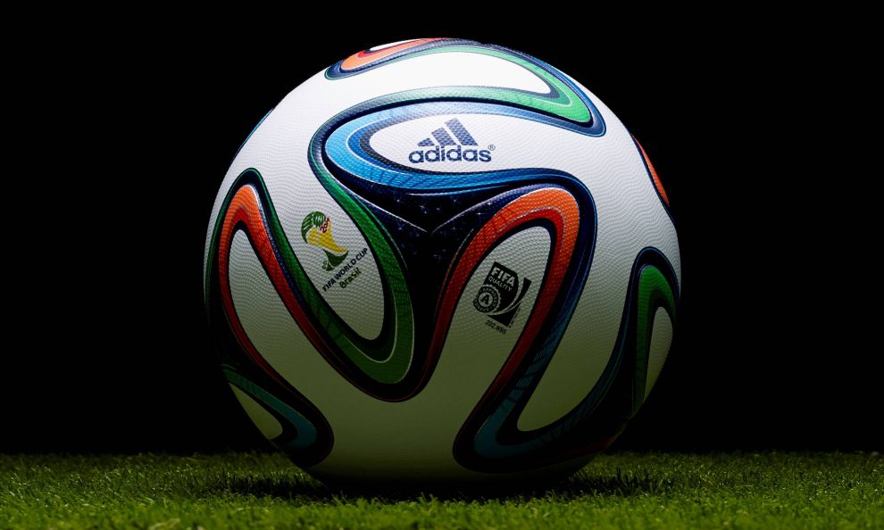 Adidas Brazuca_12474_immagine_obig